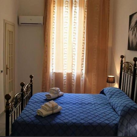 B&B Romy Napoli Eksteriør billede