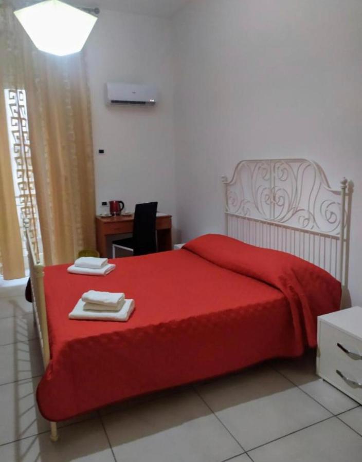 B&B Romy Napoli Eksteriør billede