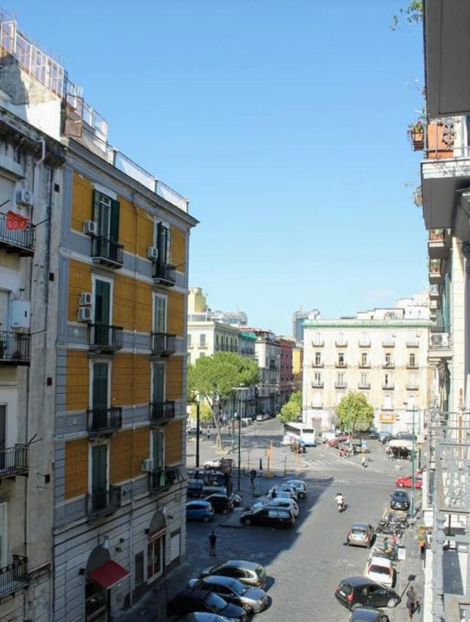 B&B Romy Napoli Eksteriør billede
