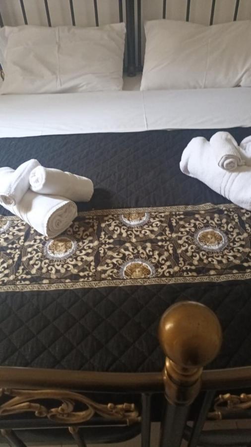 B&B Romy Napoli Eksteriør billede